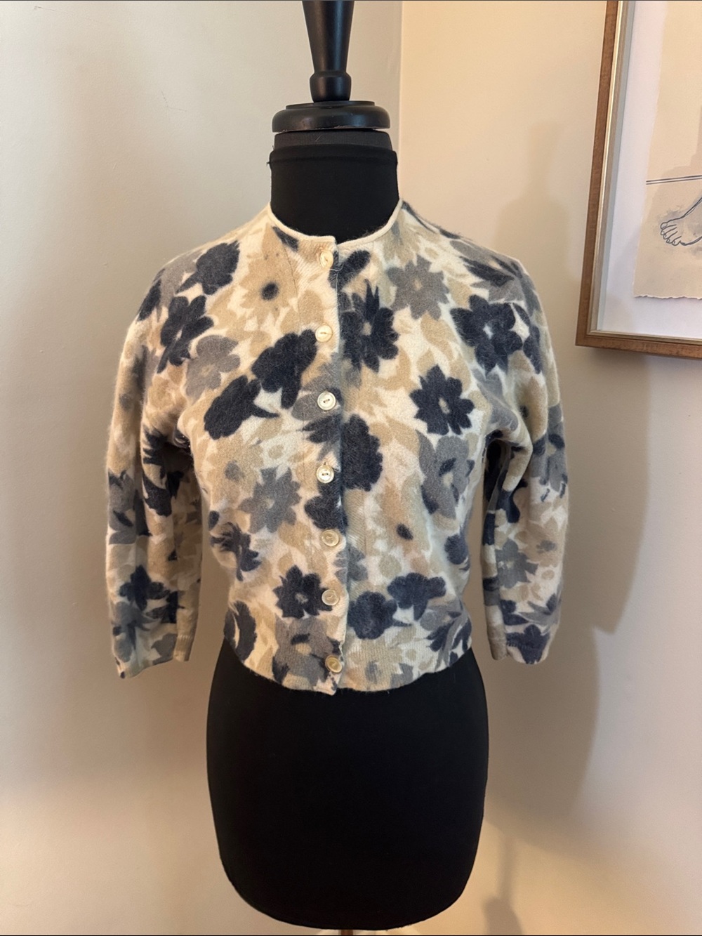 VINTAGE 60s Angelon by Darlene floral cardigan Angora Rabbit Hair/wool-size XS/S